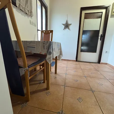 Apartman Knaffl Krk Town