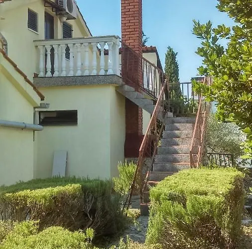 Apartamento Knaffl Krk Town